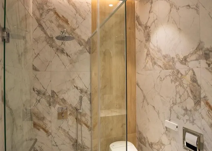 Foreste Haus 포레스테하우스 호텔 4*